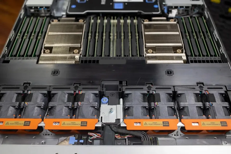 Сервер PowerEdge R660xs Power Edge R660 2u стойка сервер G16 Gen16