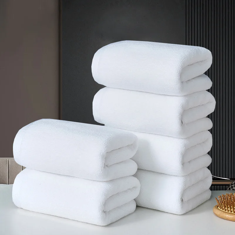 Customized Logo 5 Star Quality 100% White Cotton Bath Towels for Adults Jacquard Sports Pattern High Quality Hotel Home Use Gift