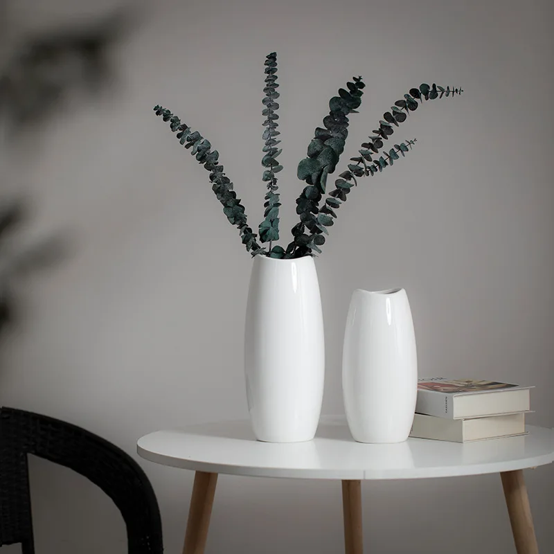 Modern Fashion On-glazed Glassy House Decorative Table Vase White Kaolin Clay Flower Vases For Home Decor Ceramic Vase