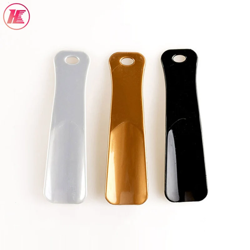 Hot Sale Cheap Short Comfortable Handle Promotional Plastic Shoe Horn And Shoe Spoon With Logo