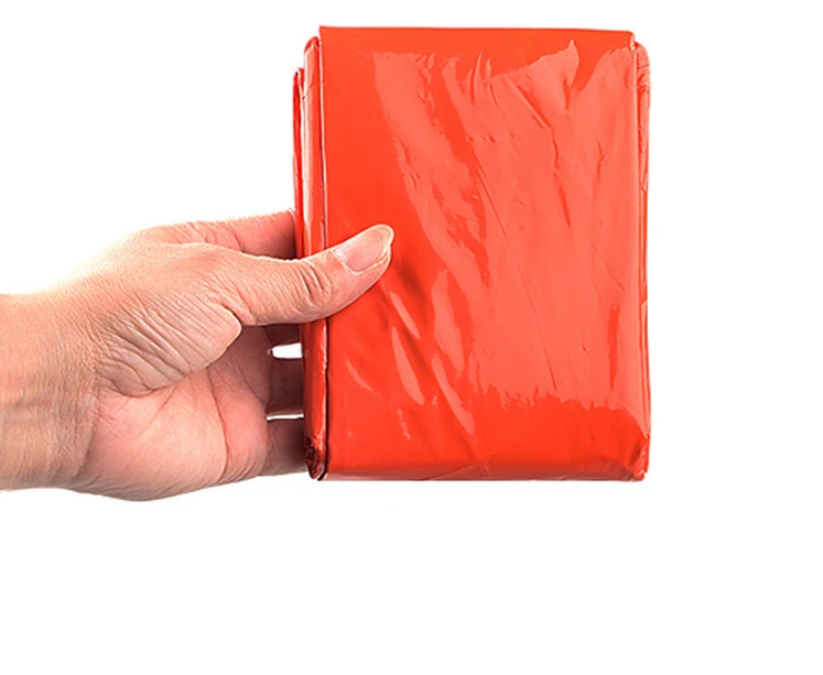 High Quality Pvc Plastic Rainwear Emergency Rain Coat Poncho Wholesale