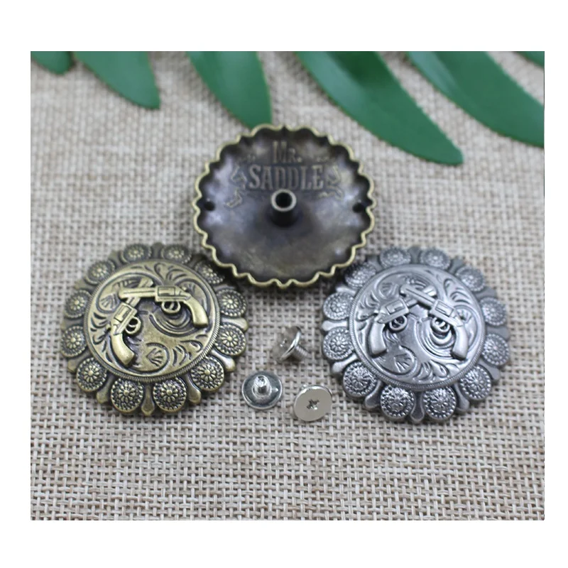 High quality wholesale fashion design alloy gun pattern metal concho for leather