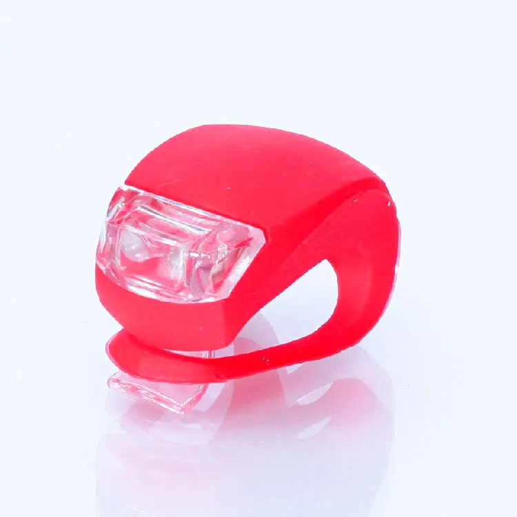 Easy installation silicone signal warning LED flashing bicycle light for night riding