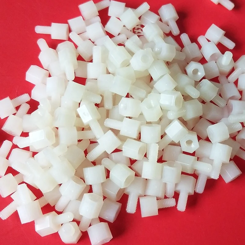 M3 пластиковая Шестигранная