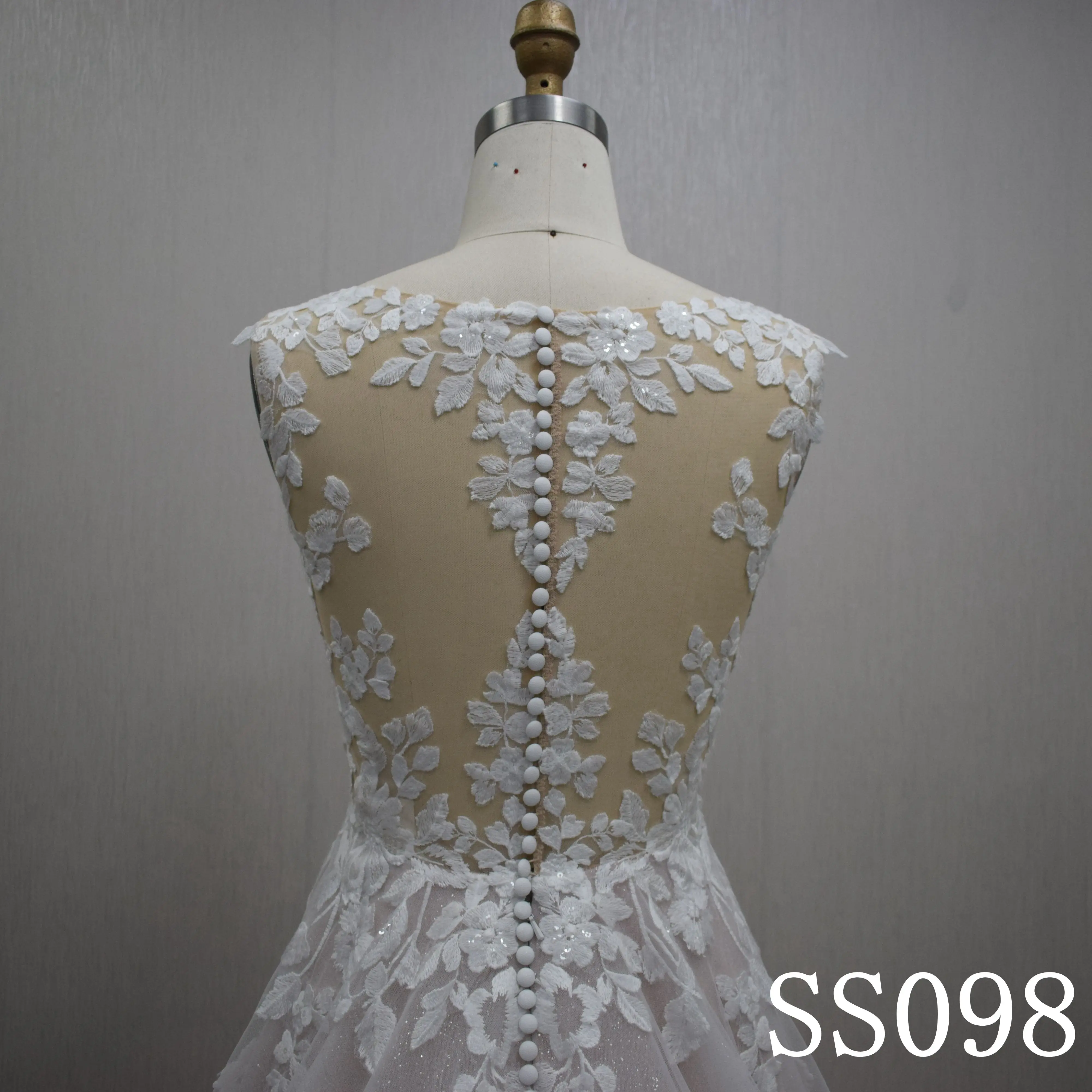 Elegant Appliqued A-Line Wedding Dress