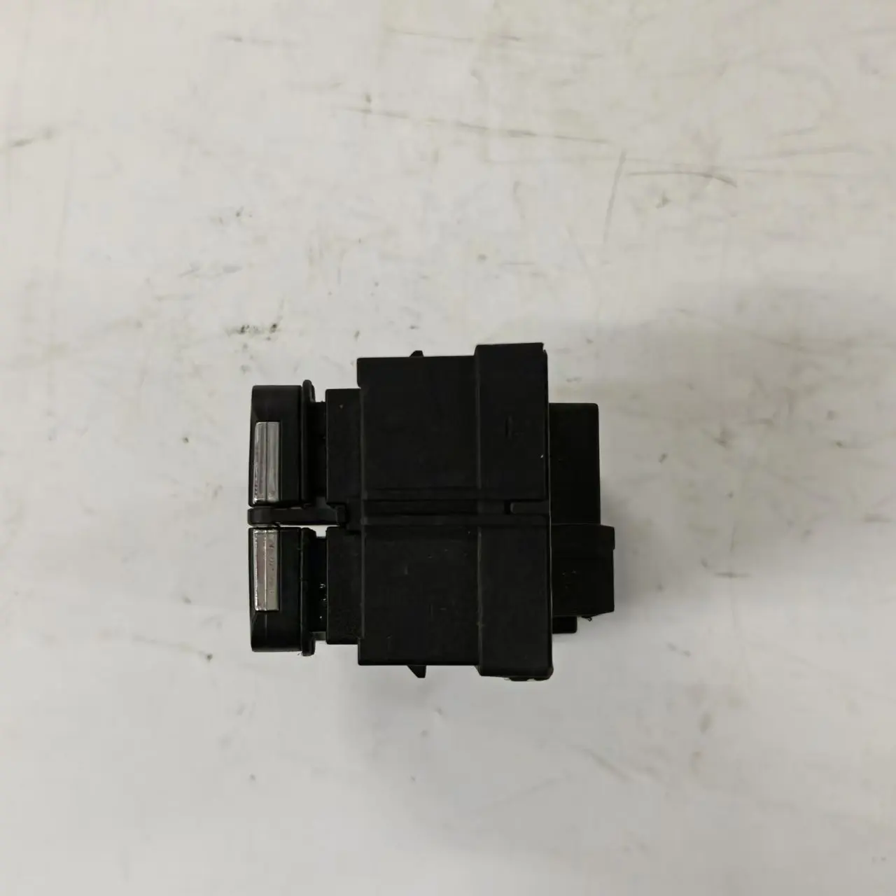 Переключатель стеклоподъемник SAIC MAXUS V90 после рынка C00119769 высокая конфигурация и хромирование