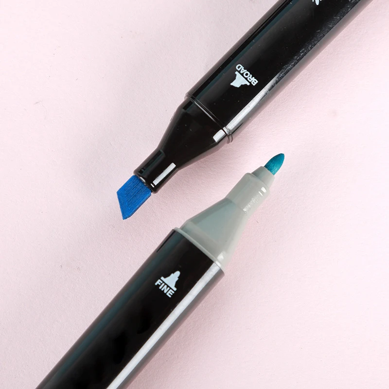 Waterproof Multi Colors Dual Tip Permanent Artist Alcohol Based Paint White Board Marker Pens Set