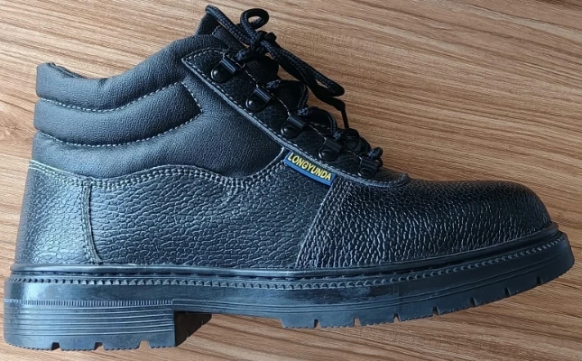 Longyunda brand mid cut leather safety shoes Custom your logo Oil & Chemical resistant rubber strong steel toe safety shoe price