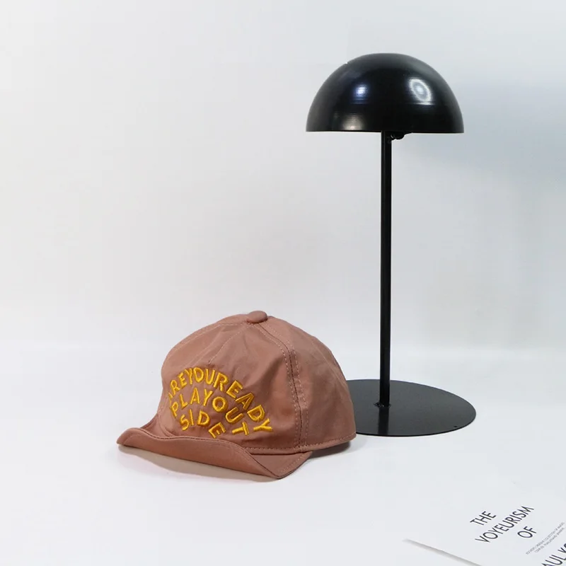 Детская шапка LYX73 в новом стиле, Детская тонкая уличная Кепка От Солнца, кепка с мягкими полями и вышивкой в виде букв для весны/лета