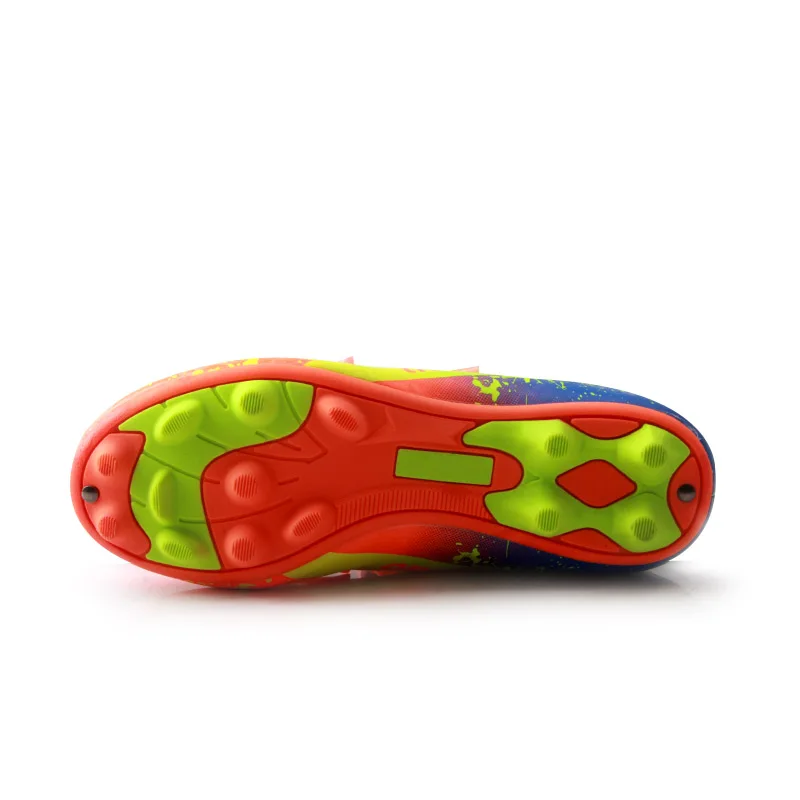 
Professional Kids athletic outdoor shoes boys spike soccer shoes 