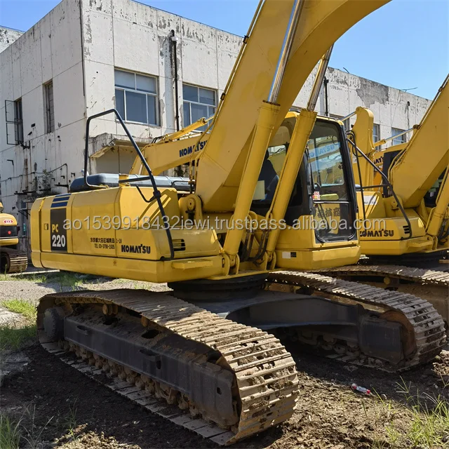 For sale used Japan Komatsu excavator PC220-7 komatsu 22 tons crawler excavator