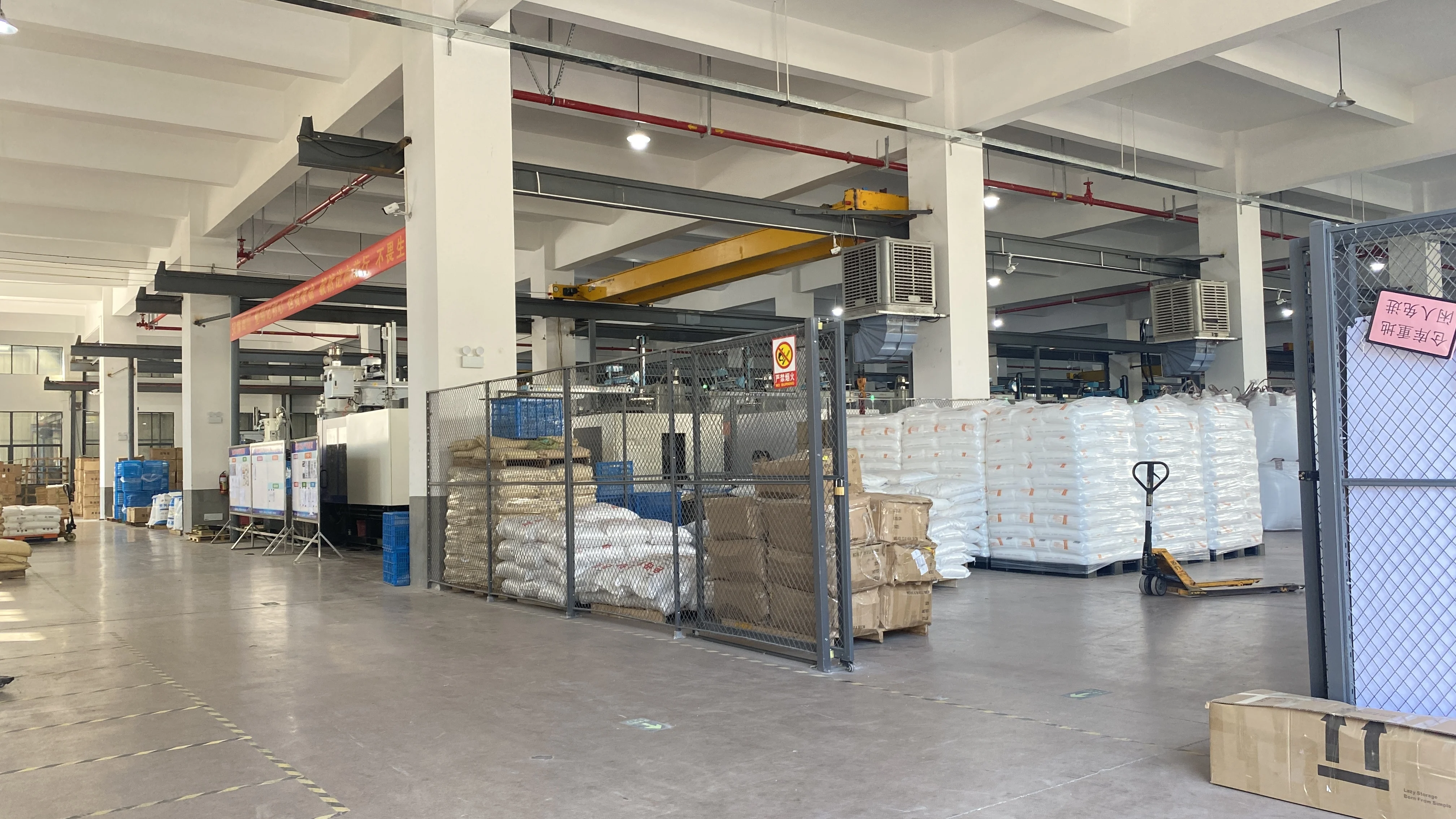 Sell now Mayibox Antbox  Foldable Cabinets white Colour Cube  Foldable Wardrobe for living room storage holders