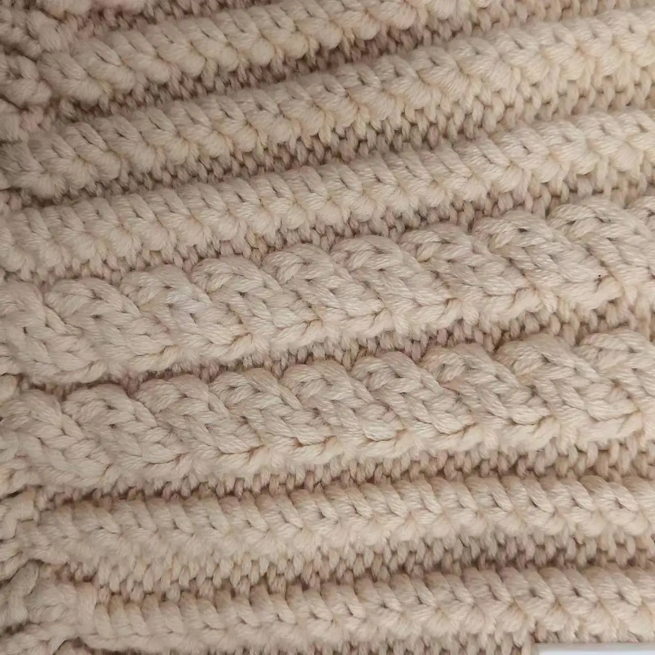 Dog Sweater Warm Jumper Pet Twist in Autumn Early Winter Puppy Jacket Dogs Clothes