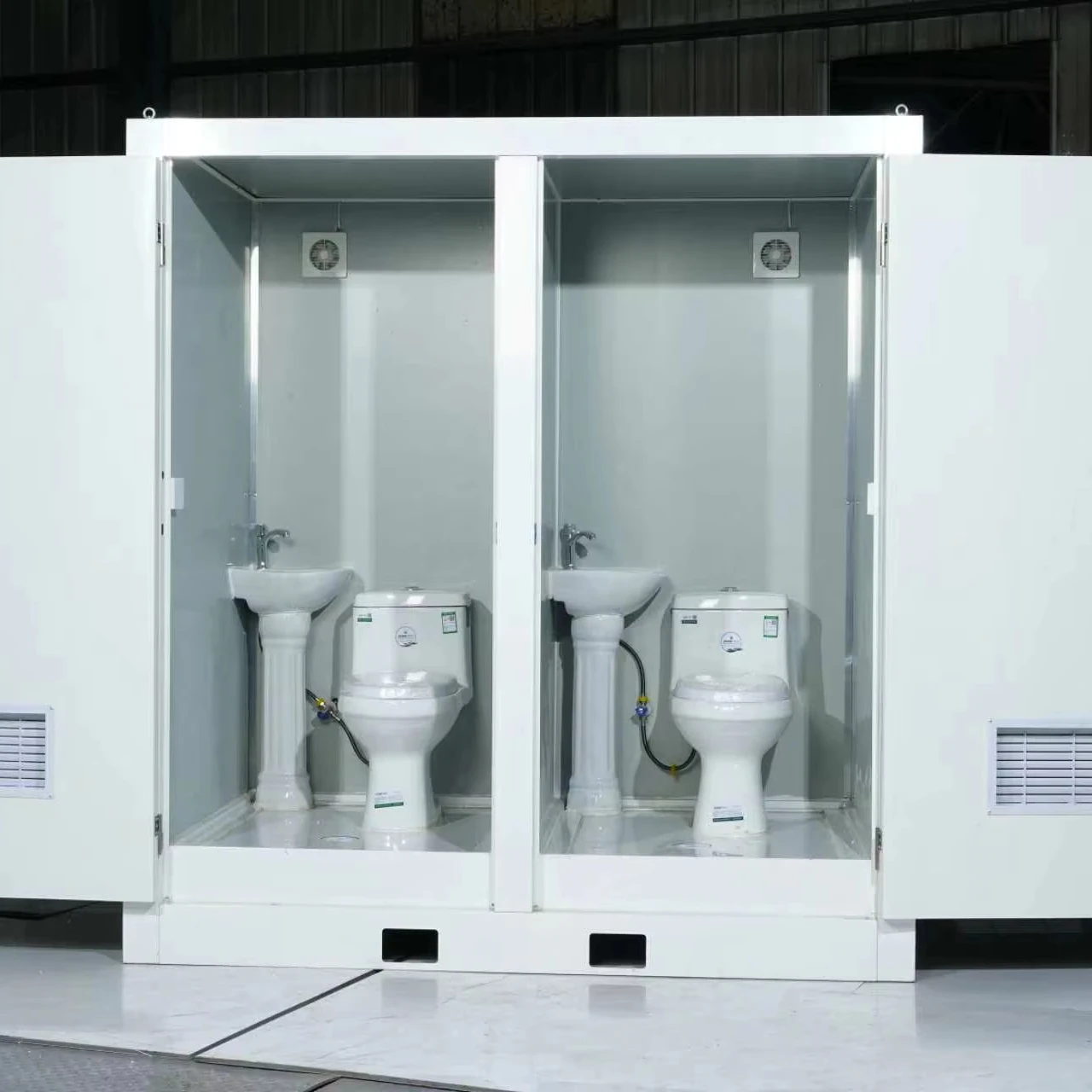 Modern Design Portable Steel Mobile Toilets Prefabricated in China for Office School Park Use