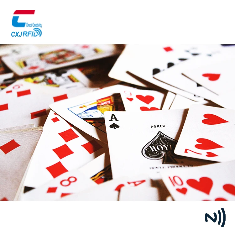 Custom 13.56mhz NFC Chips rfid playing cards poker with Smart Chip