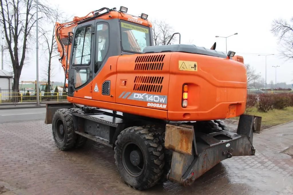 Low Price Used Doosan DX140 Excavator  Doosan DX140 DH220 DH300 Excavator