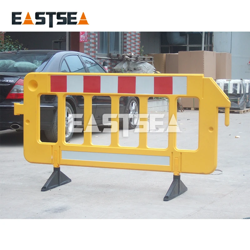 Very Cheap Orange or Yellow Polythene Plastic School Safety Barriers
