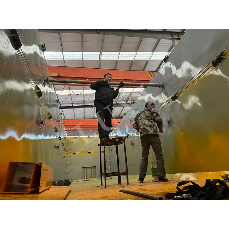 LUYI vehichle 3 axle 60 T sand grain transport tipper trailer front hydraulic tipper truck with Seal cover  dump semi trailer