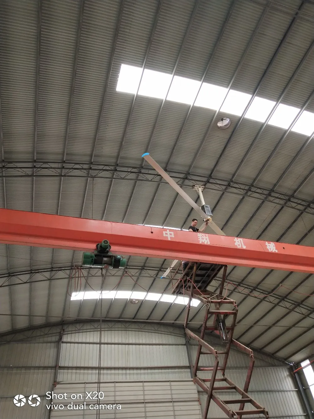  Низкая цена большой вытяжной вентилятор Hvls с сильным