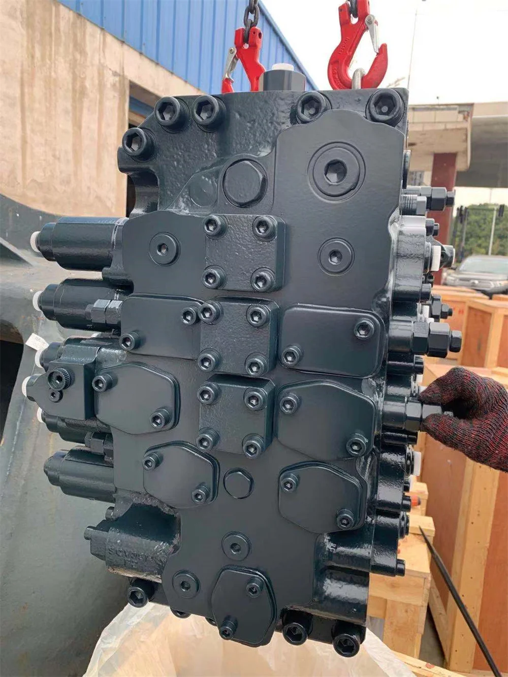 Excavator R520-9 control valve assy for HYUNDAI 31QB-17100