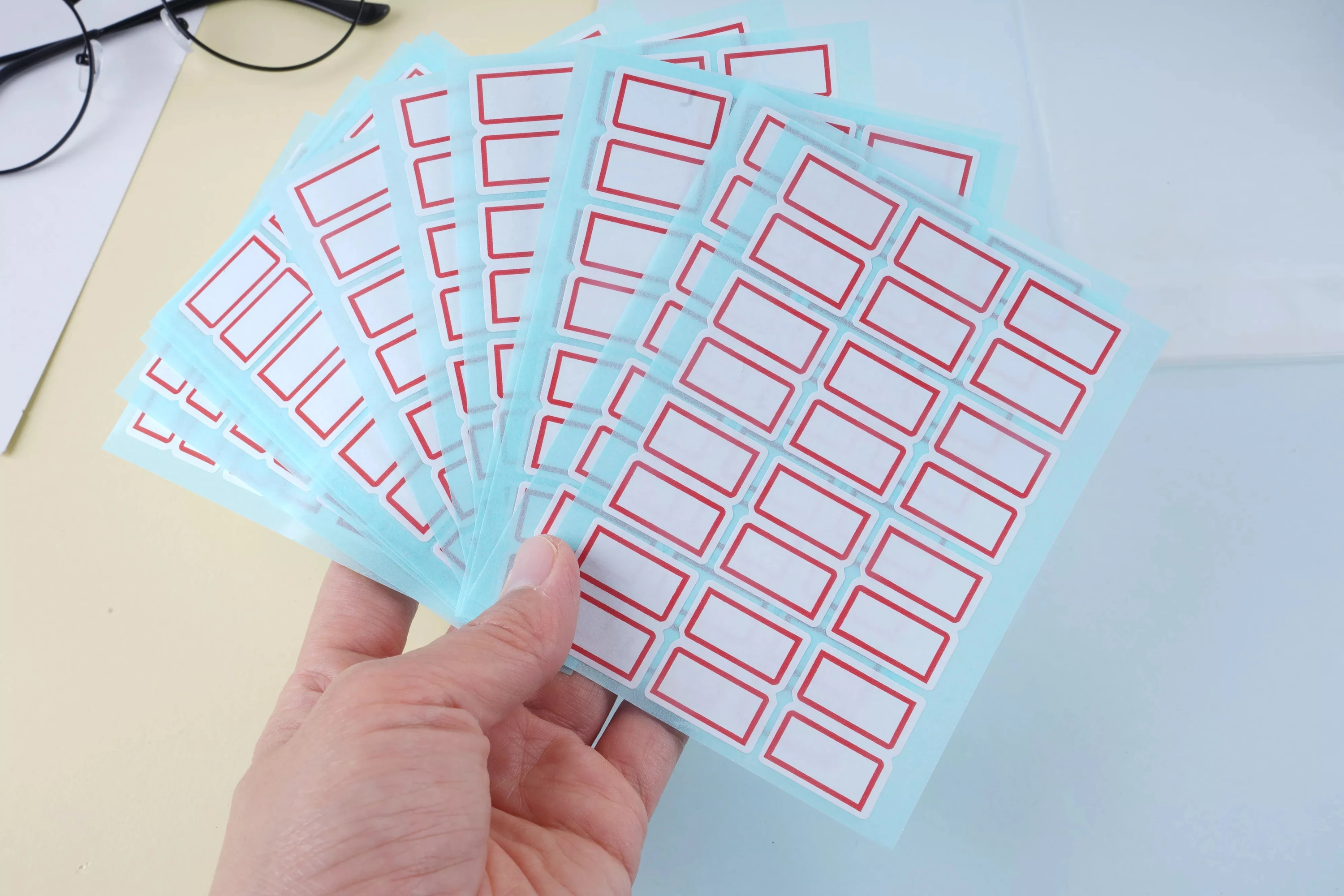 Convenient Whole Other Office and School Supplies White or Printed Color Offset Paper Self-adhesive Stationery Label