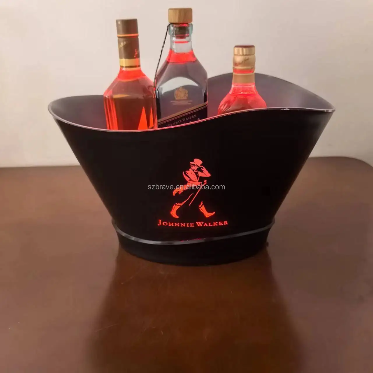 Wholesale Custom Bucket Beer Champagne Drinking Plastic Ice Buckets Coolers Johnnie Walker Illumited Premium LED Ice Bucket