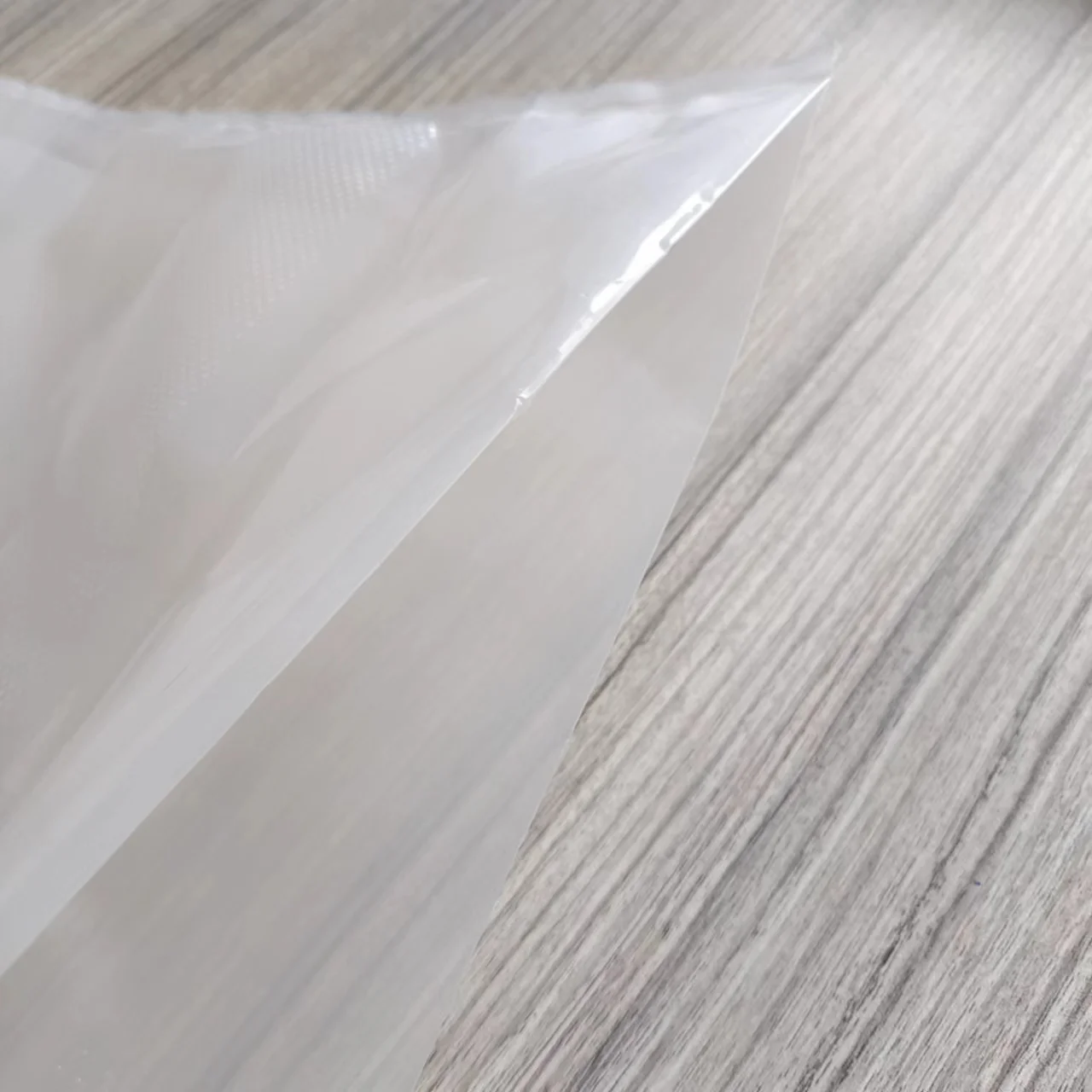 white clear Pillow style  PE plastic  valve bag