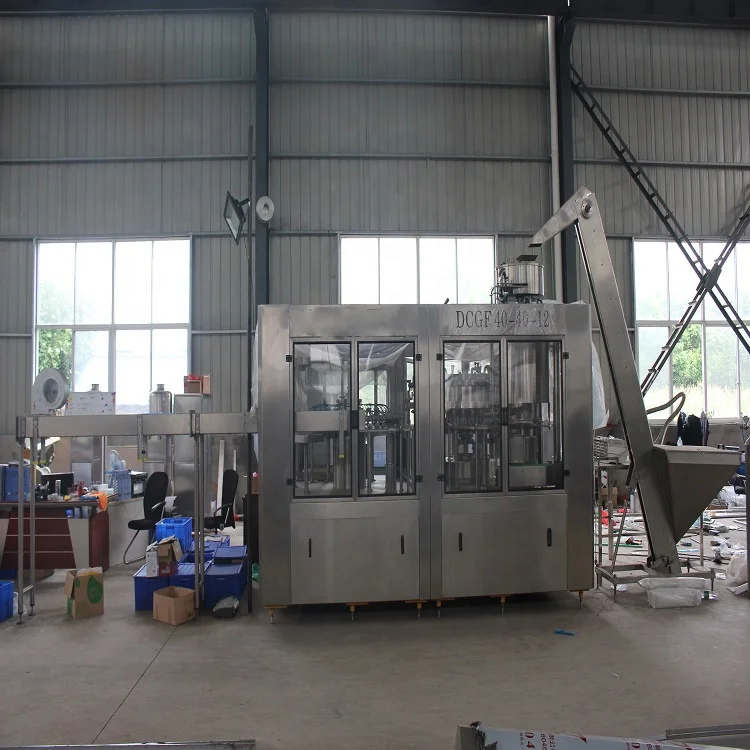 
Gas Water Soft Drink Redbull Bottle Filling Machine For Carbonated Beverage 