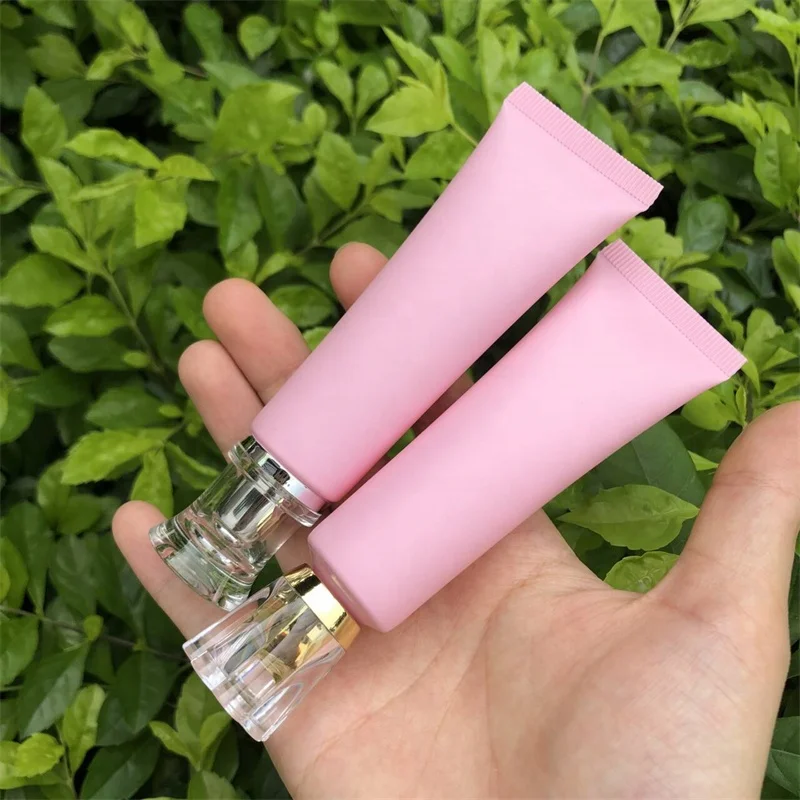 Cheap face primer makeup base wholesale pink bottle face primer for oily skin