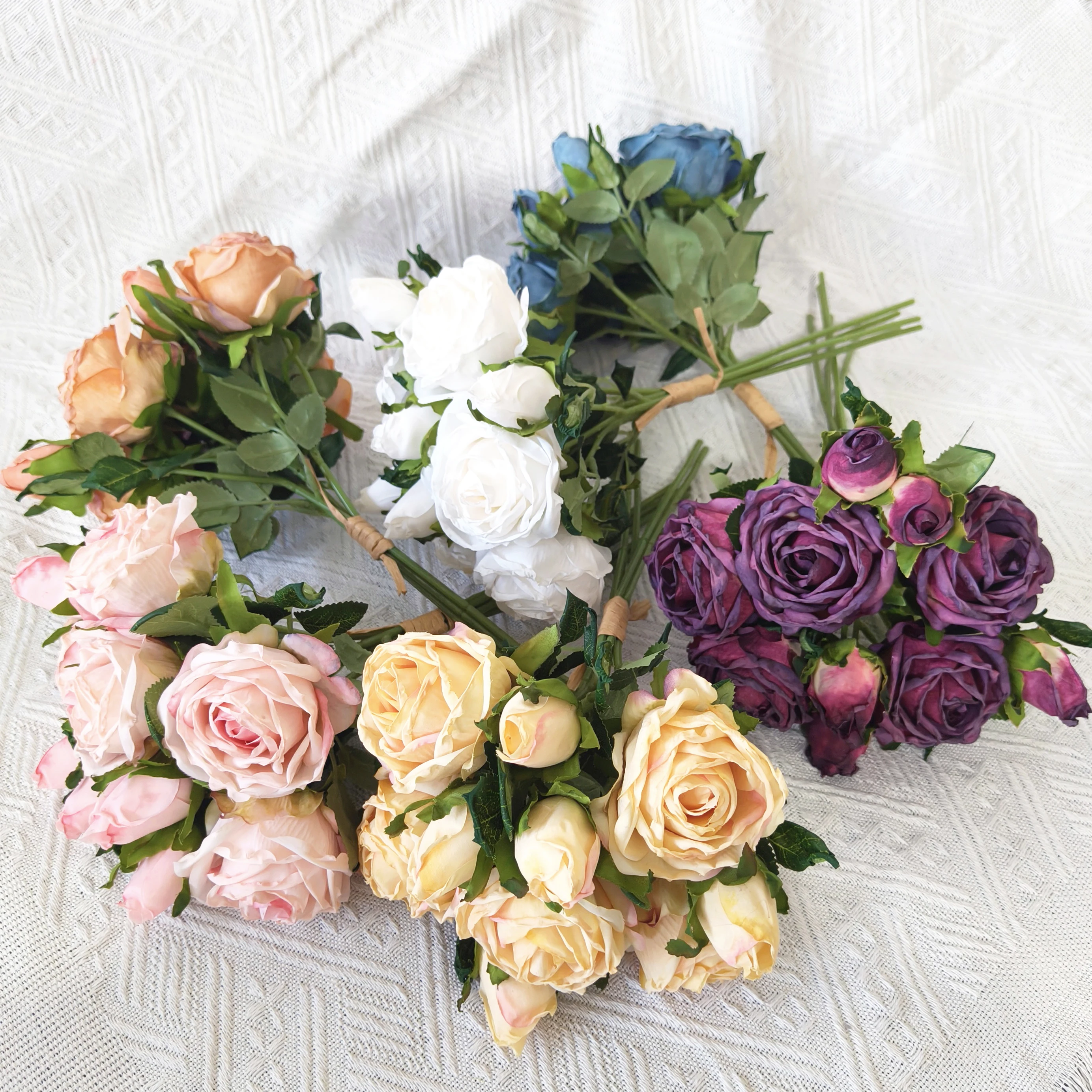 YIWAN Wholesale 5 hand tied bumt edge roses Artificial silk Flower Cabbage Roses Wedding Decorative Big bunch of Flower