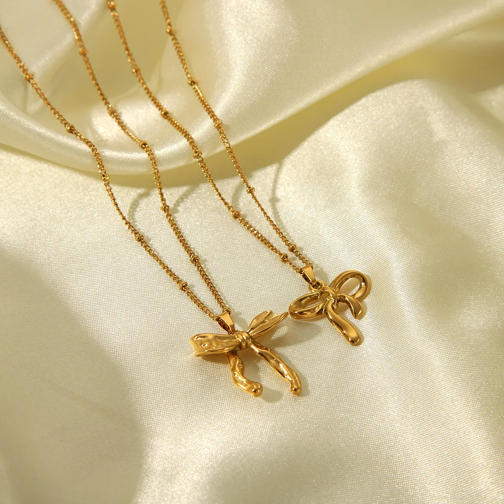 Luxury Butterfly Pendant Necklace Stainless Steel 18k Gold Plated Cute Bowknot Choker Necklace For Women Fashion Jewelry Gifts