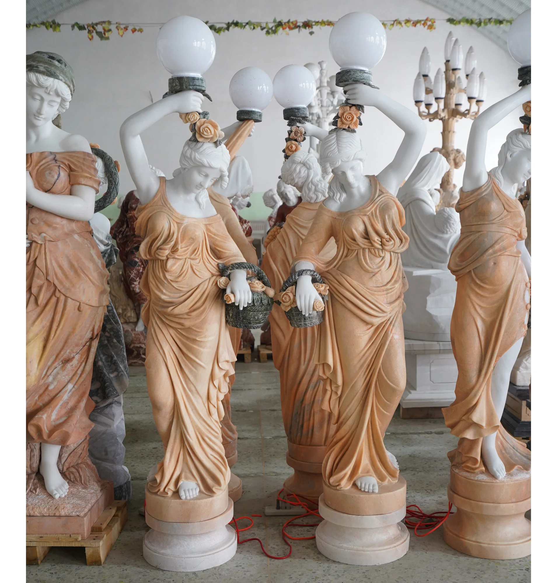 Garden Decoration Marble Statue Stone Western Sculpture European Woman Lamp Statue