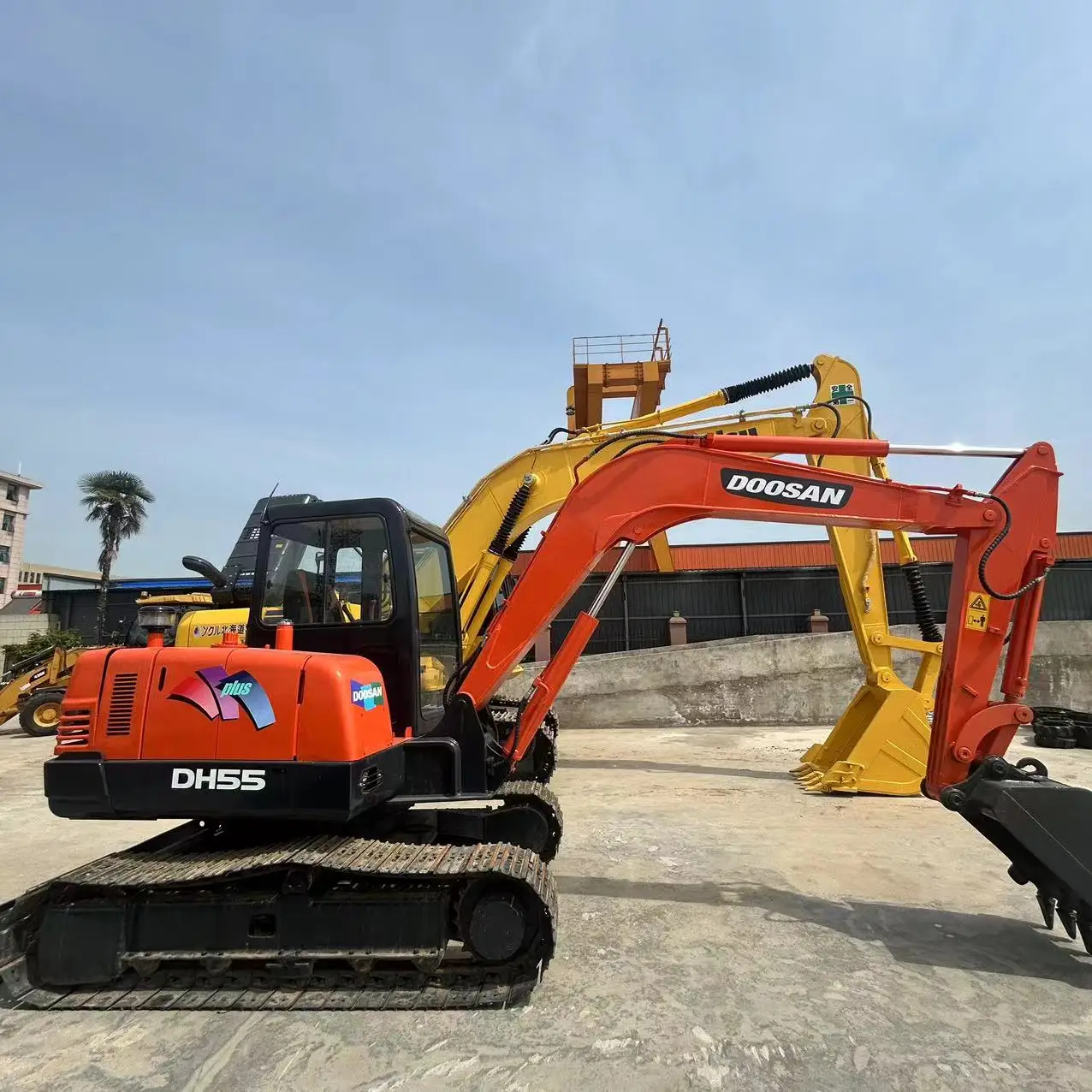 Землеройная машина Doosan DH55 гидравлический гусеничный экскаватор высокого качества и высокой производительности DX60/140/225/300