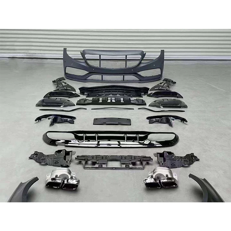 High quality Bodykit For Mercedes Benz W205 C class 19-21 Upgrade to C63 AMG car bumpers Grille exhaust pipe rear lip