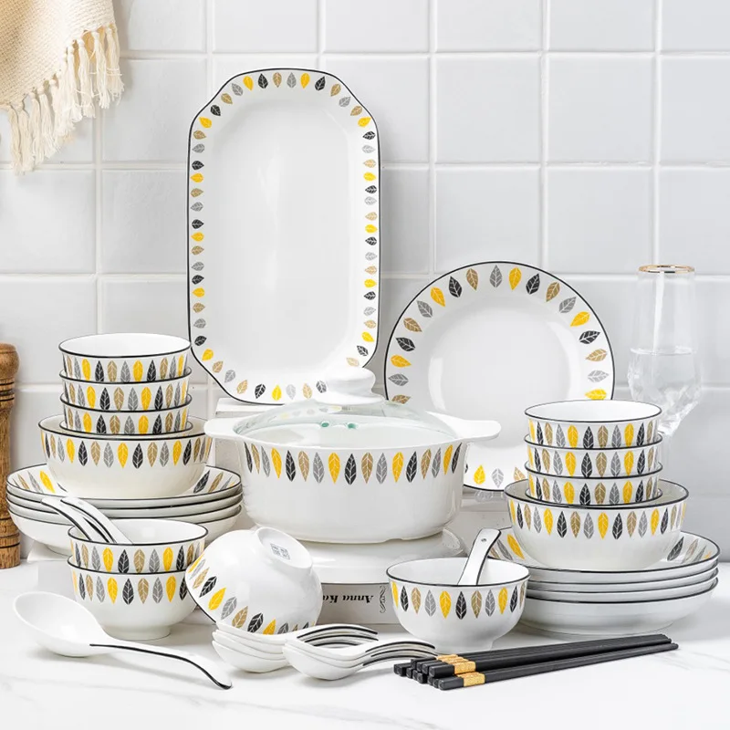 European-Style Ceramic Tableware Set Internet Popular Dinnerware with Creative Chopsticks for Housewarming Gift Giving