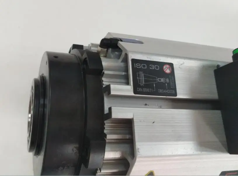 Factory Direct Sale Cnc Metal Drill Spindle Motor Tool Changer Spindle Iso30