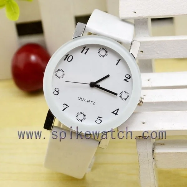 Epoch ladies vintage quartz watch analog display