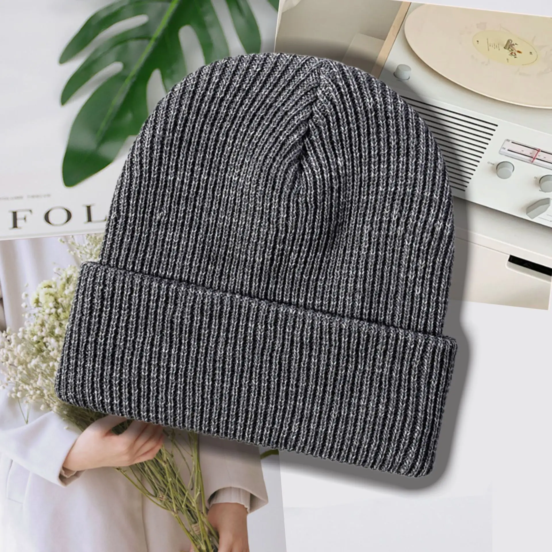Korean Unisex Beanies with 3D Embroidery Embossed and Puff Printing Digital Printing Checkered Dot Argyle Patterns for Travel