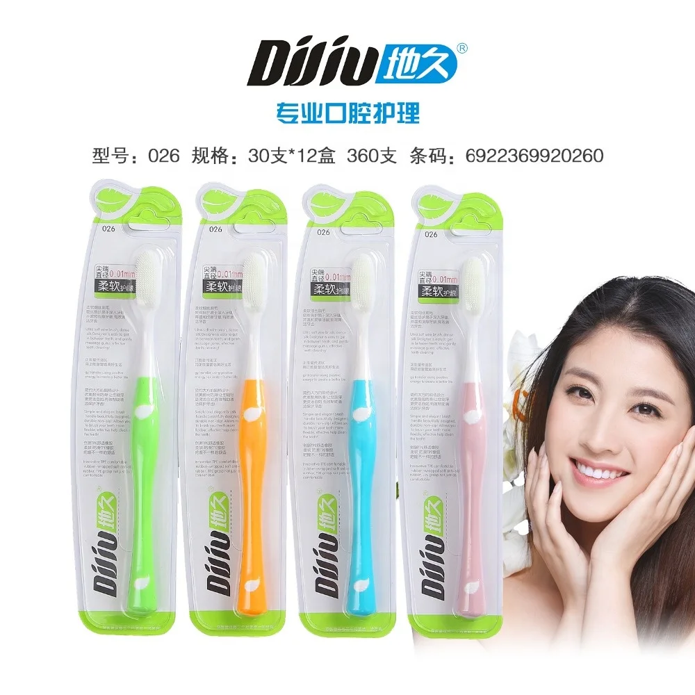 2020 Popular With Tongue Cleaner Soft Silicone Nano Toothbrush With Changeable Head