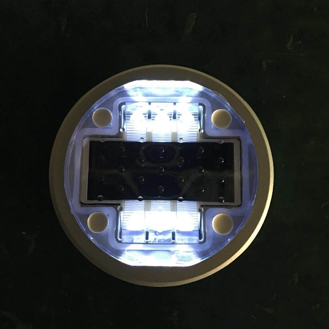 Wholesale Traffic Warning Products IP68 Waterproof Reflective round LED Road Stud Solar Road Stud