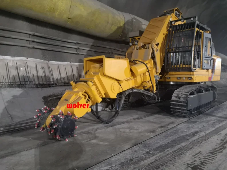 Low Noise Breaking And Demolition Machine For 30-40 Ton Excavators Rotary Drum Cutter