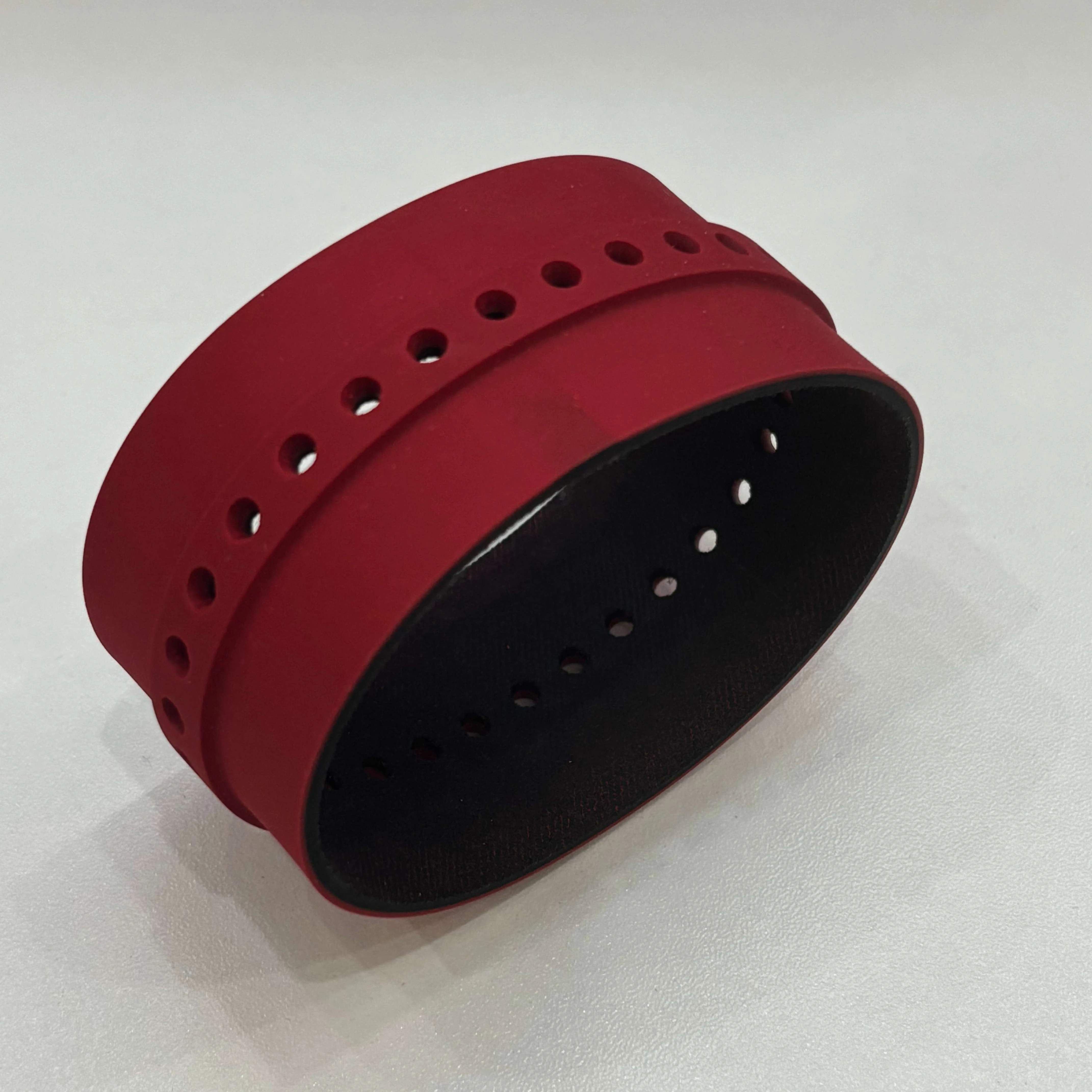 Komori Slow Down Belt Red Slowdown Suction Tape Machine Parts 230*38mm