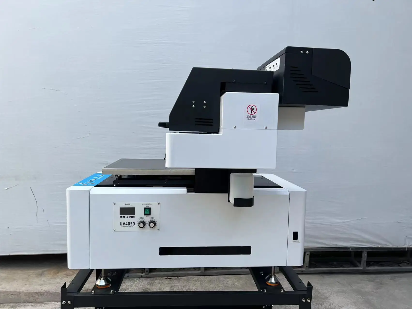 High Quality Fast Printing A2 Size UV Flatbed Printing Machine UV Led Printer 4050 With Good Price