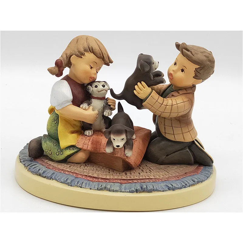 
Popular Design Wholesale Price Indoor Decoration Epoxy Doll Miniture Art Resin Craft 