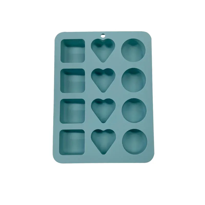 Hot-selling whiskey cocktail ice ball mold without BPA 6 cavity reusable ice cube with lid silicone ice cube tray