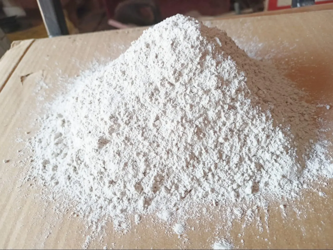 High Purity Ground Granulated Blast Slag for Sustainable Construction and Eco-Friendly Cement GGBS