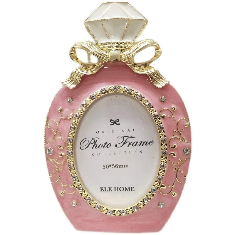 Afternoon Tea 2 Inch Diamond Perfume Bottle Metal Photo Frame Pendulum, Bow Tie Pink, Creative Round Photo Frame