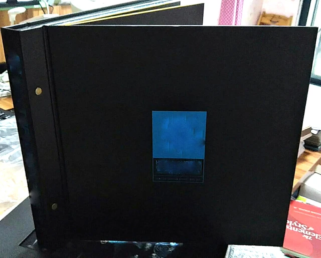 Vinyl record CD DVD multi-Album sleeve cardboard slipcase box with Lenticular packaging solution