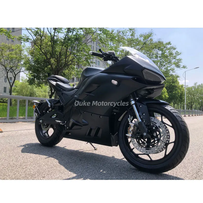The enhanced version of the 4000 watt motor is an electric motorcycle suitable for high-speed driving for various travels