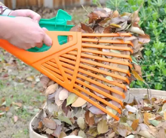 2 in 1 outdoor garden Jardin Garten jardim adjust telescopic long handle plastic leaf picker scoops grabber rake